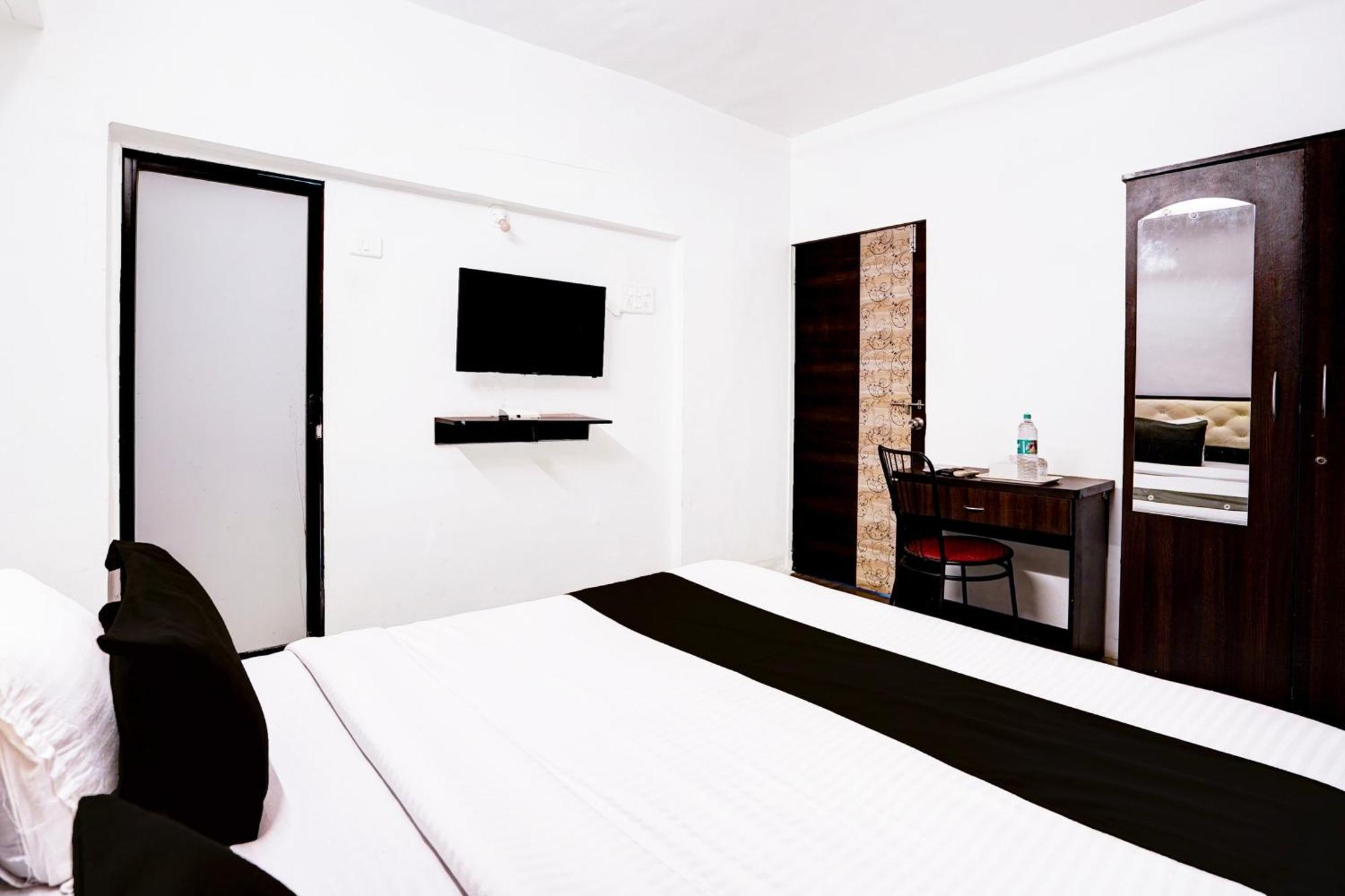 Super Hotel O Deluxe United Corporate Home Navi Mumbai Bagian luar foto